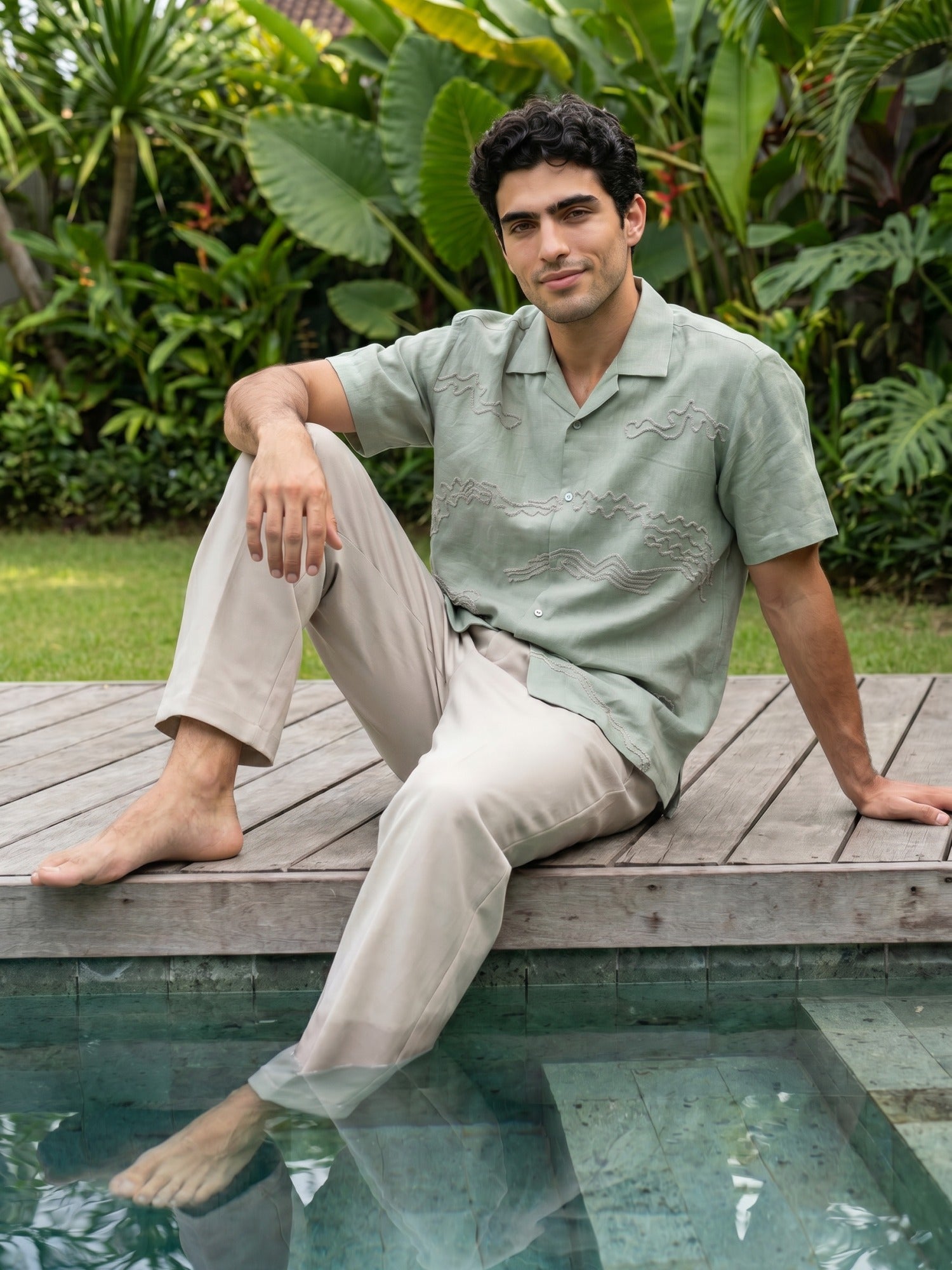 Pista Embroidered Linen Half Sleeve Shirt For Men