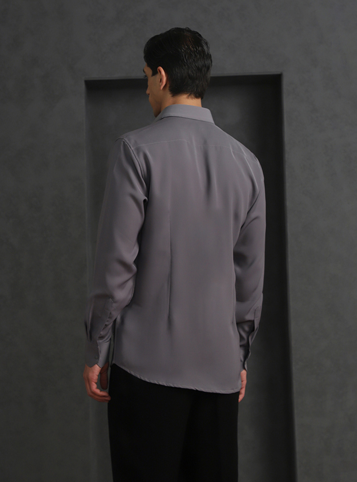 Grey Slim Fit Stroma Shirt with Classic Plain Design