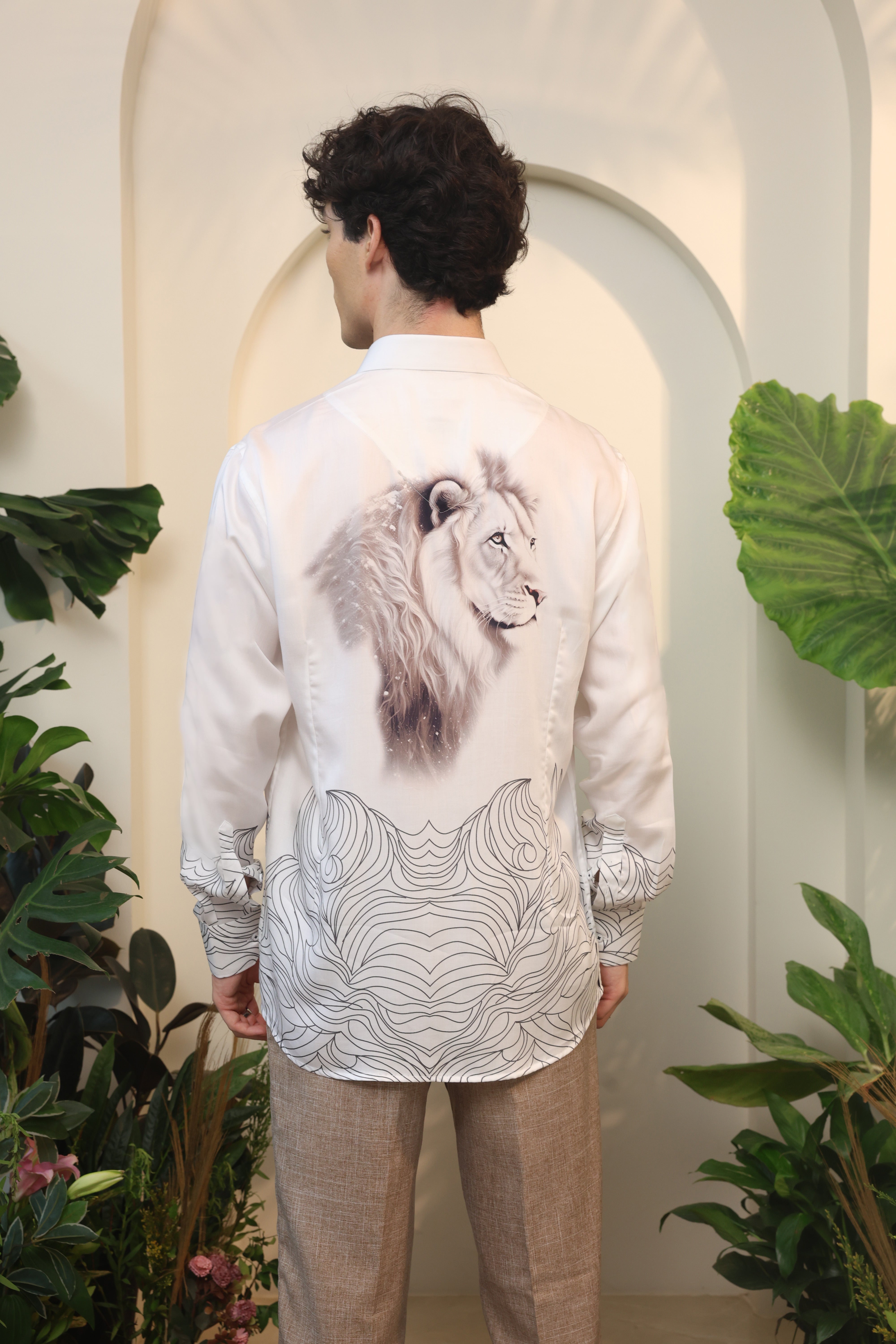 White Lion & Abstract Print Full Sleeve Shirt