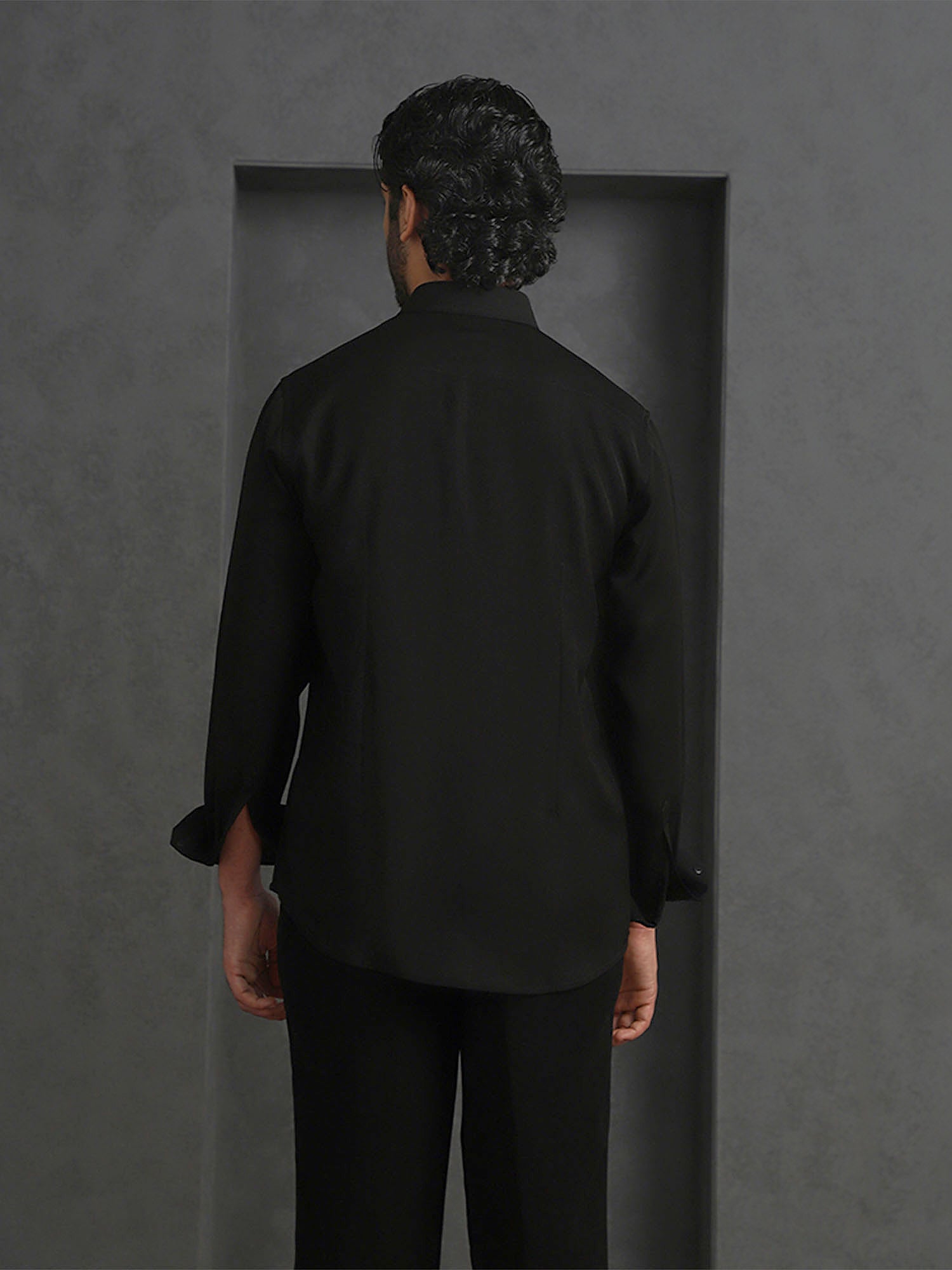 Black Slim Fit Stroma Shirt with Classic Plain Elegance