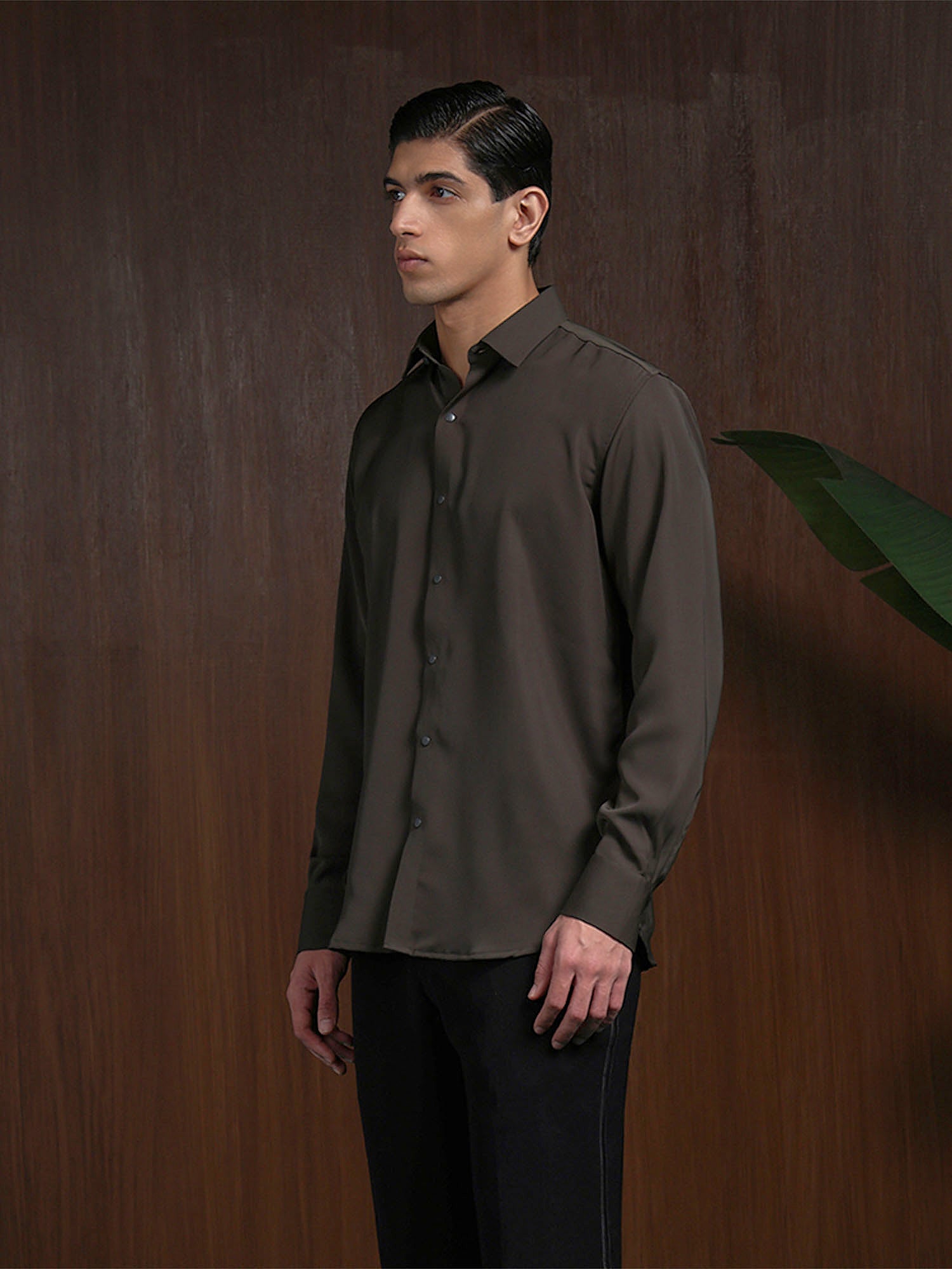 Bottle Green Slim Fit Stroma Shirt with Timeless Plain Style