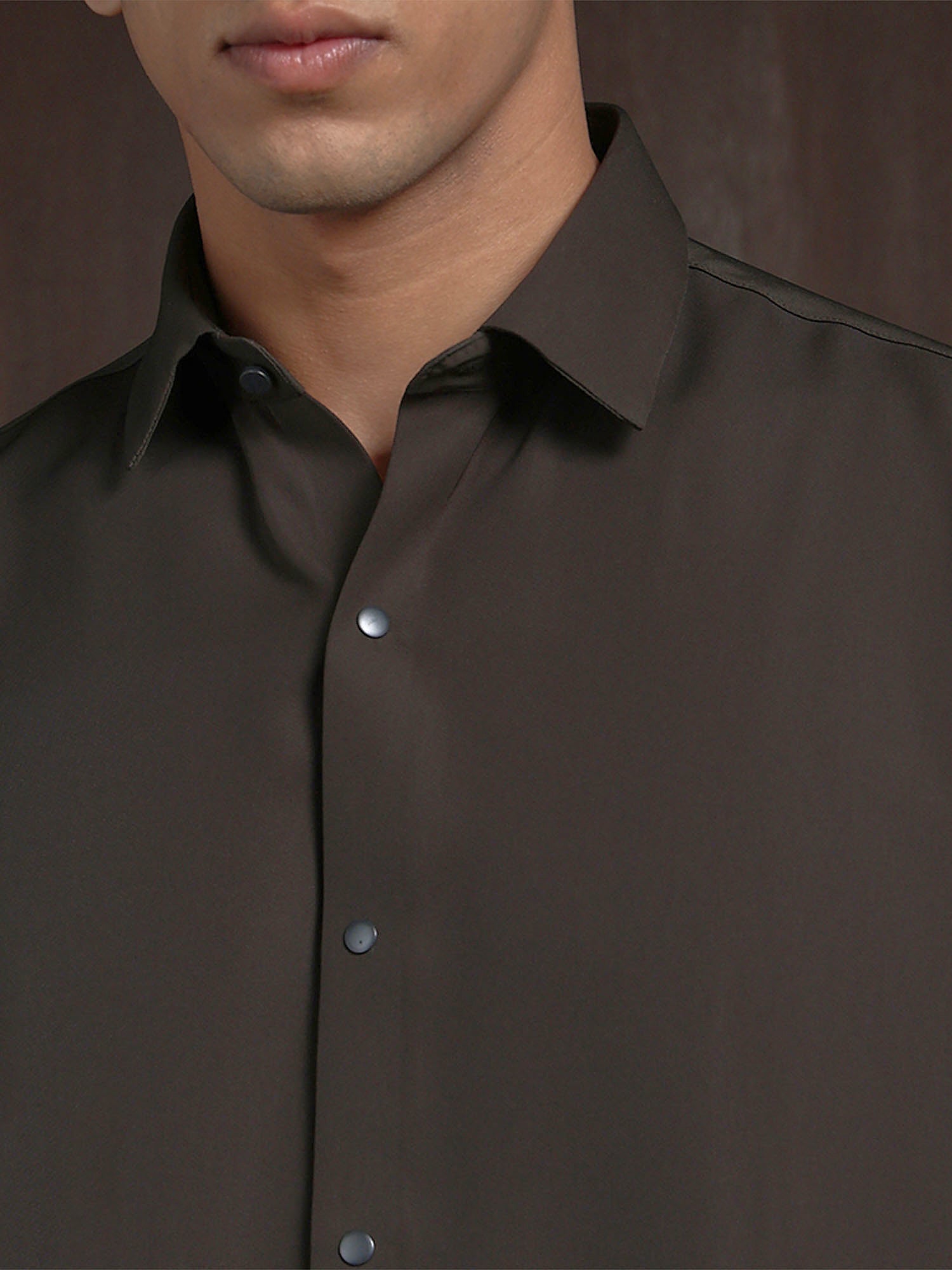 Bottle Green Slim Fit Stroma Shirt with Timeless Plain Style