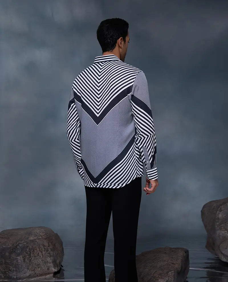 White and Black Chevron Striped Print Slim Fit Shirt