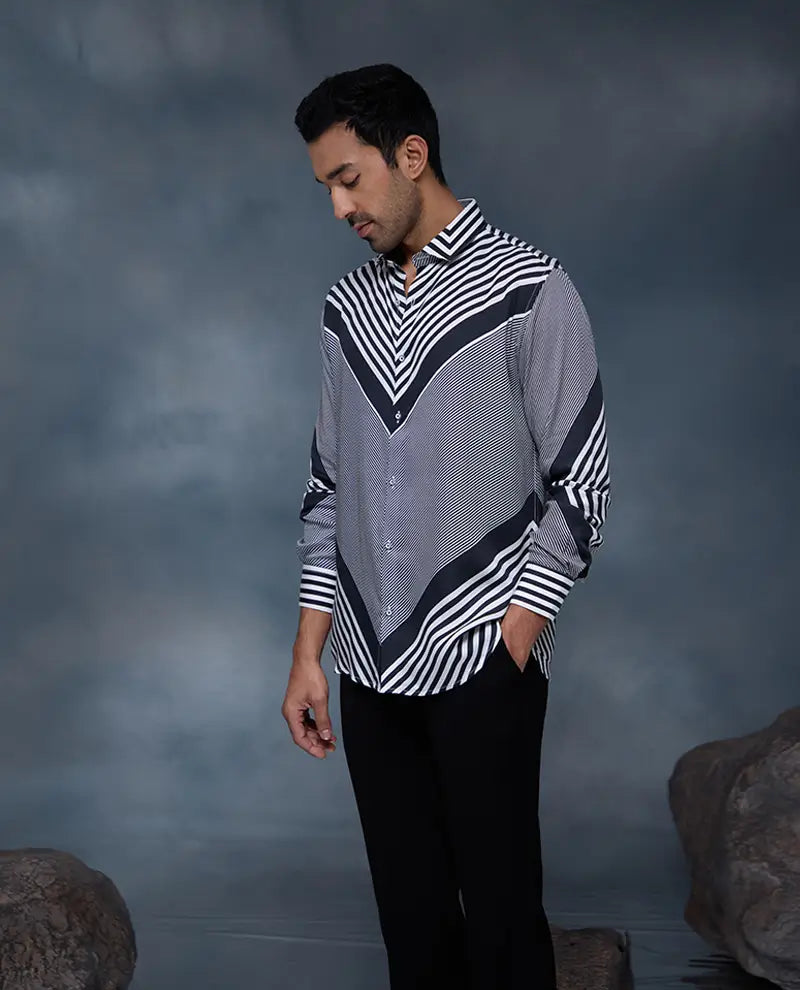 White and Black Chevron Striped Print Slim Fit Shirt