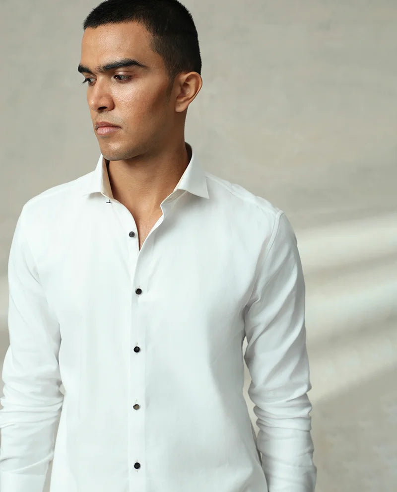 WHITE PLAIN COTTON PREMIUM MEN SHIRT