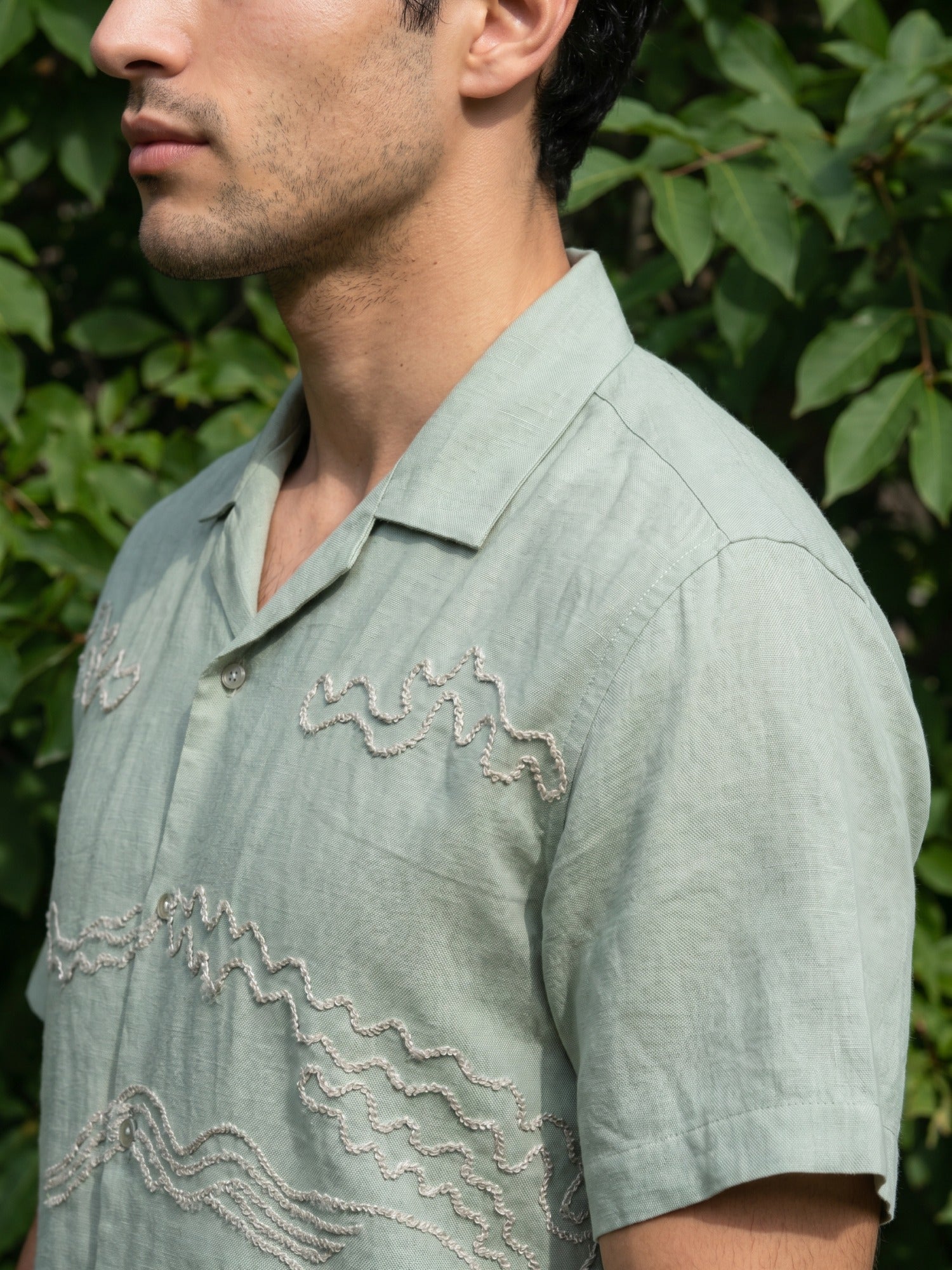 Pista Embroidered Linen Half Sleeve Shirt For Men