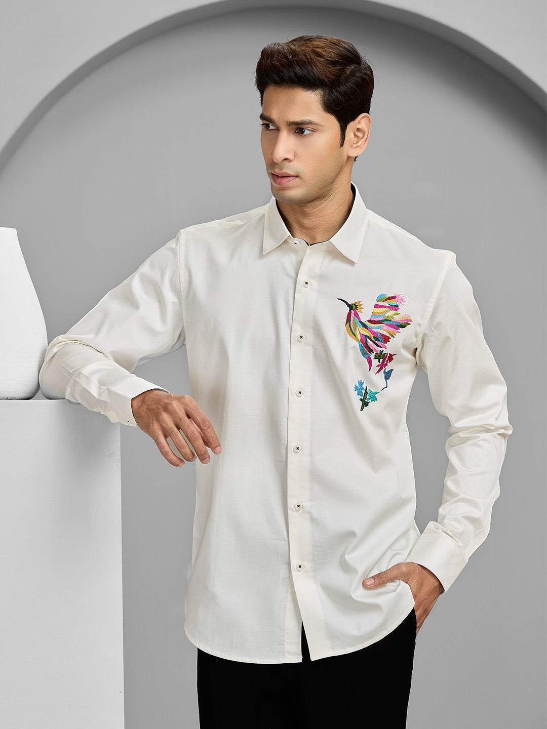 Men's Cream Cotton Designer Shirt in Slim Fit