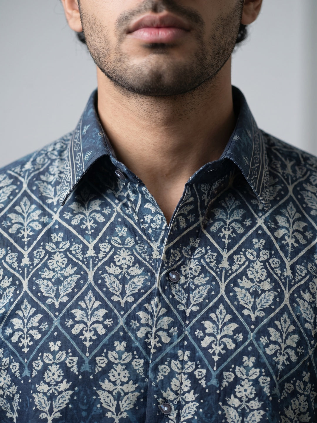 Blue Geometric Floral Printed Tencel Slim Fit Shirt