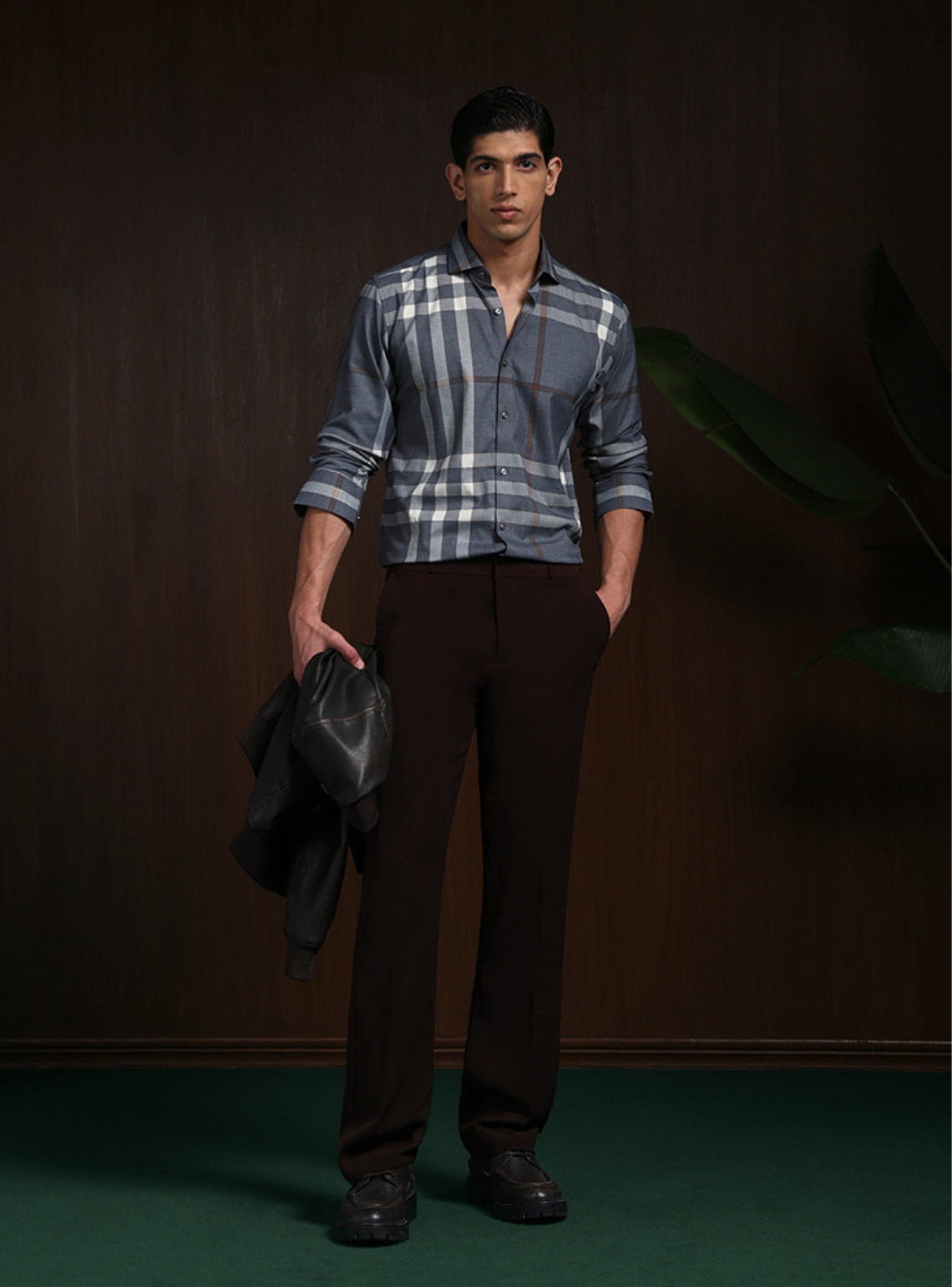 Grey Slim Fit Cotton Shirt with Refined Chex Design