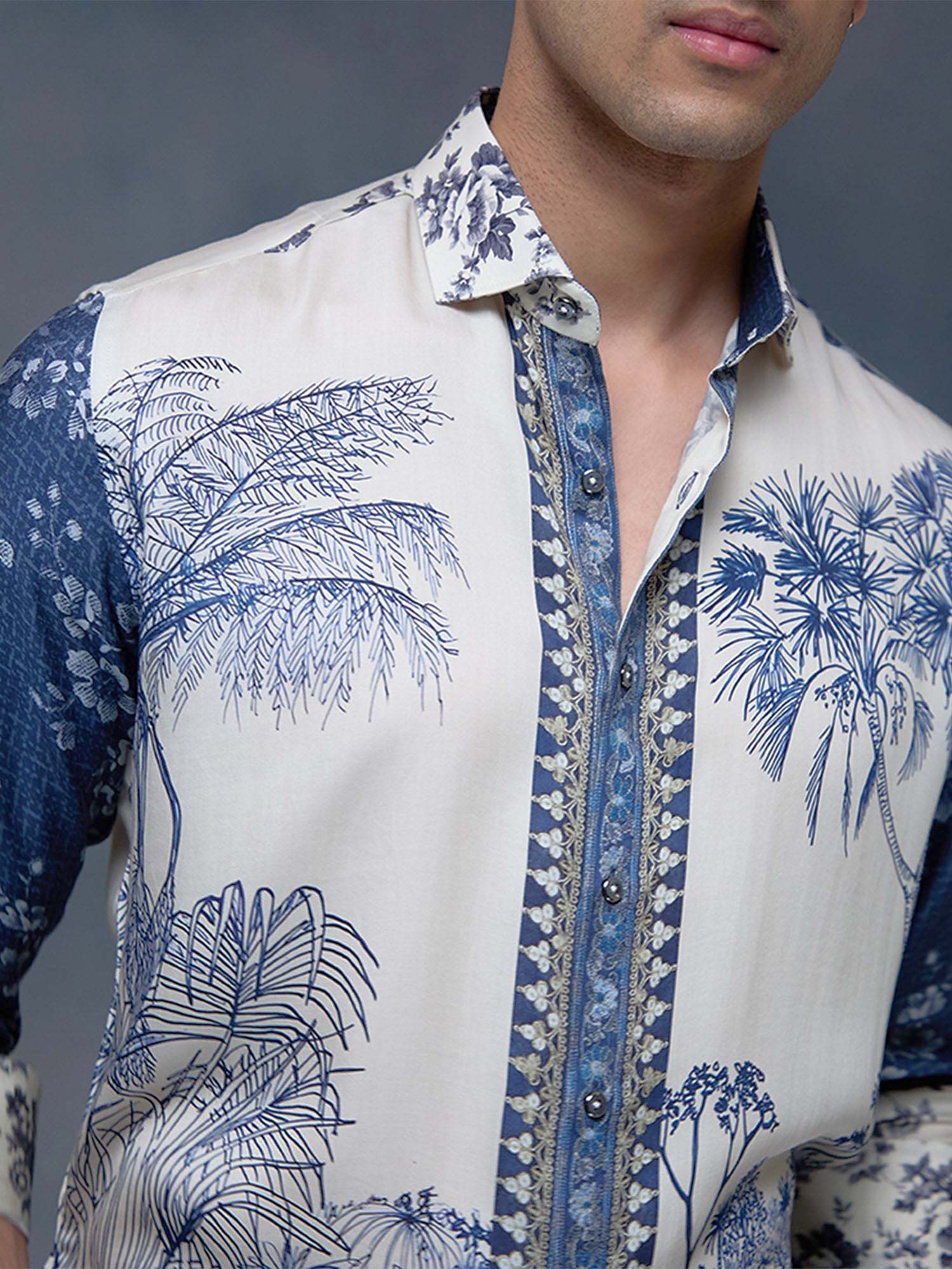 Off-White Floral Print Slim Fit Shirt