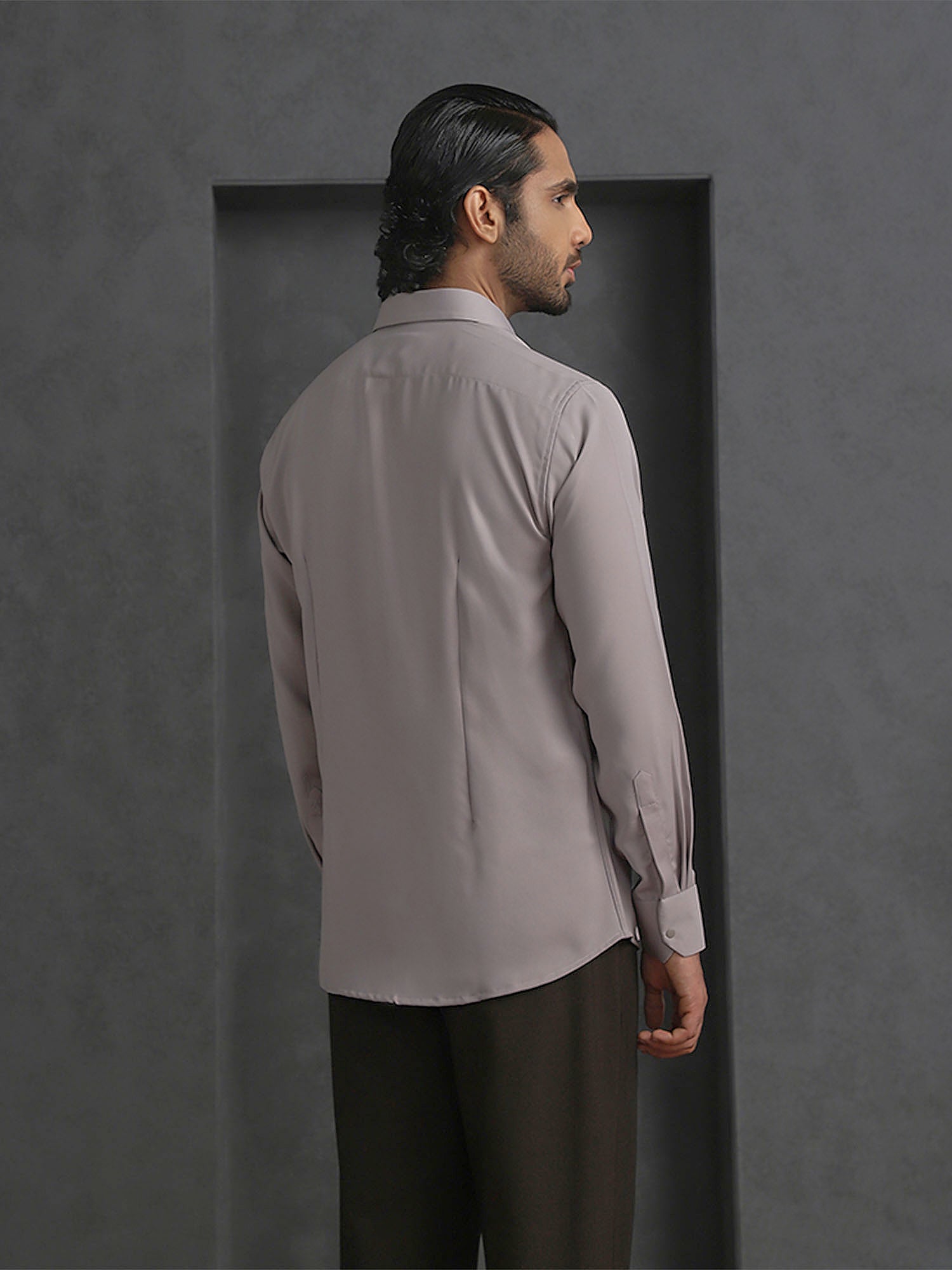 Beige Slim Fit Stroma Shirt with Timeless Plain Design