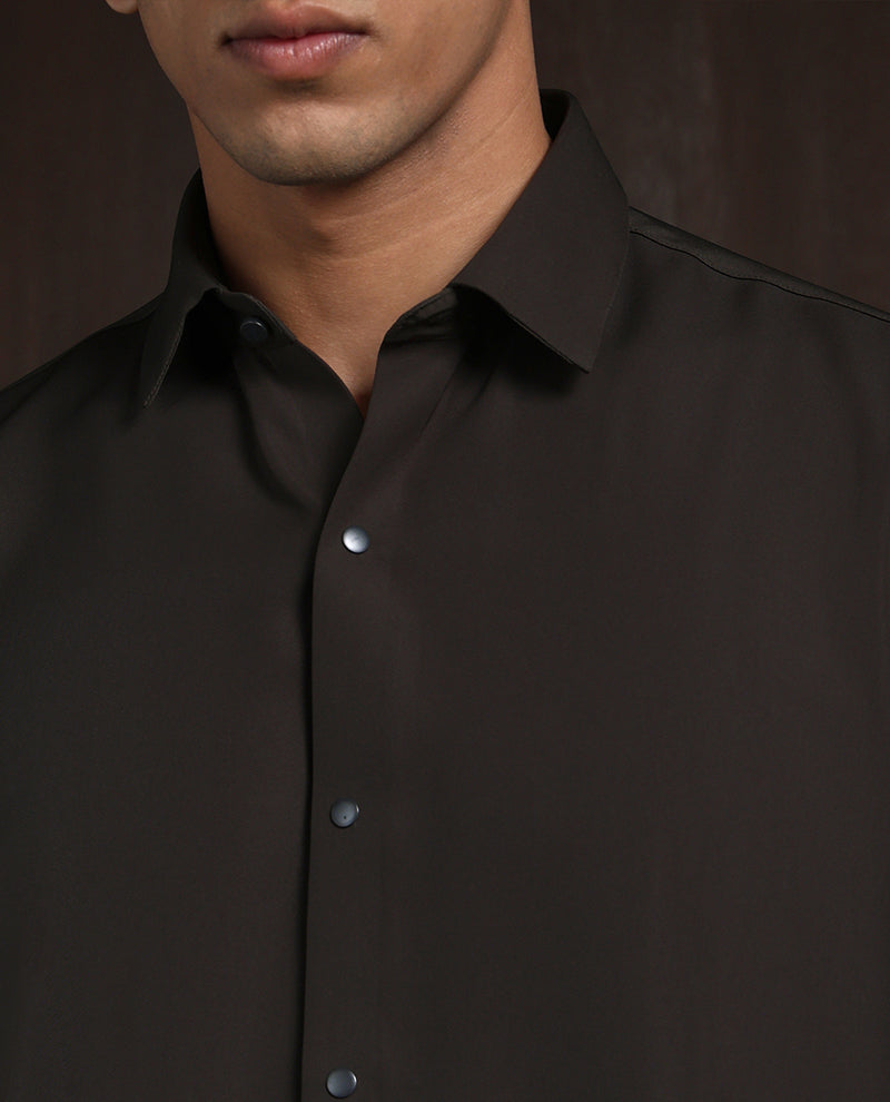 Bottle Green Slim Fit Stroma Shirt with Timeless Plain Style