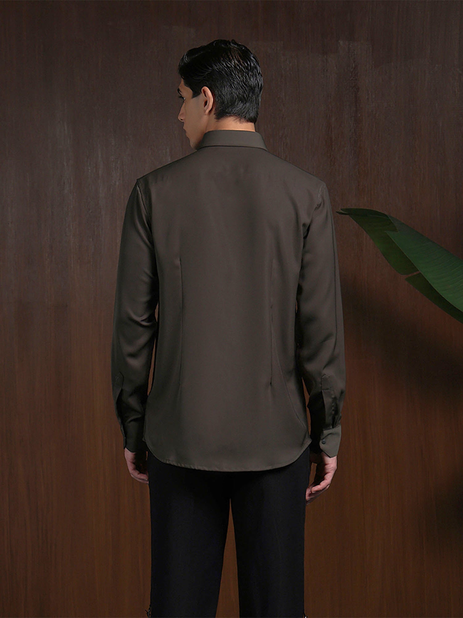 Bottle Green Slim Fit Stroma Shirt with Timeless Plain Style