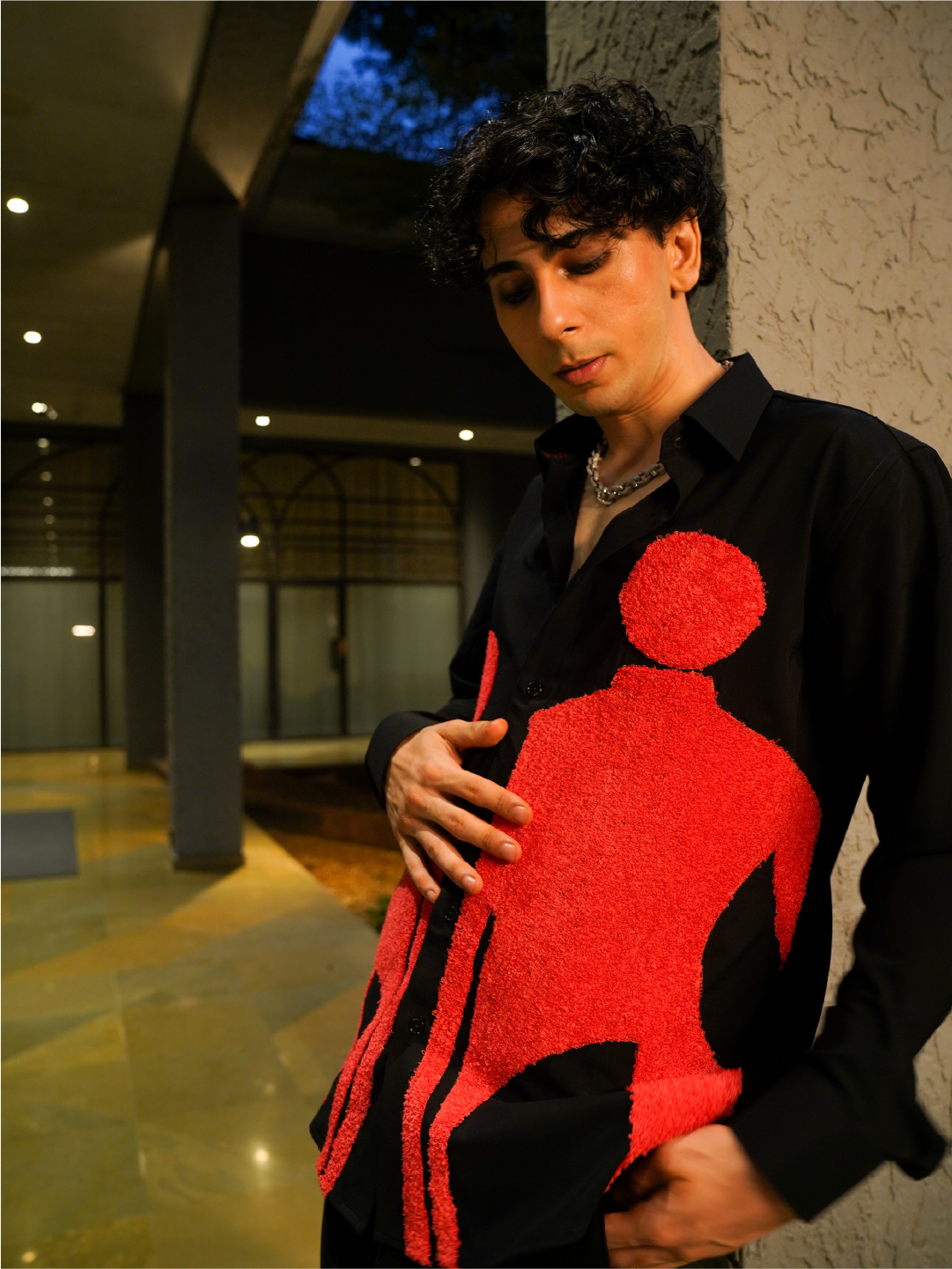 Black Textured Silhouette Embroidered Slim Fit Polyester Full Sleeve Shirt