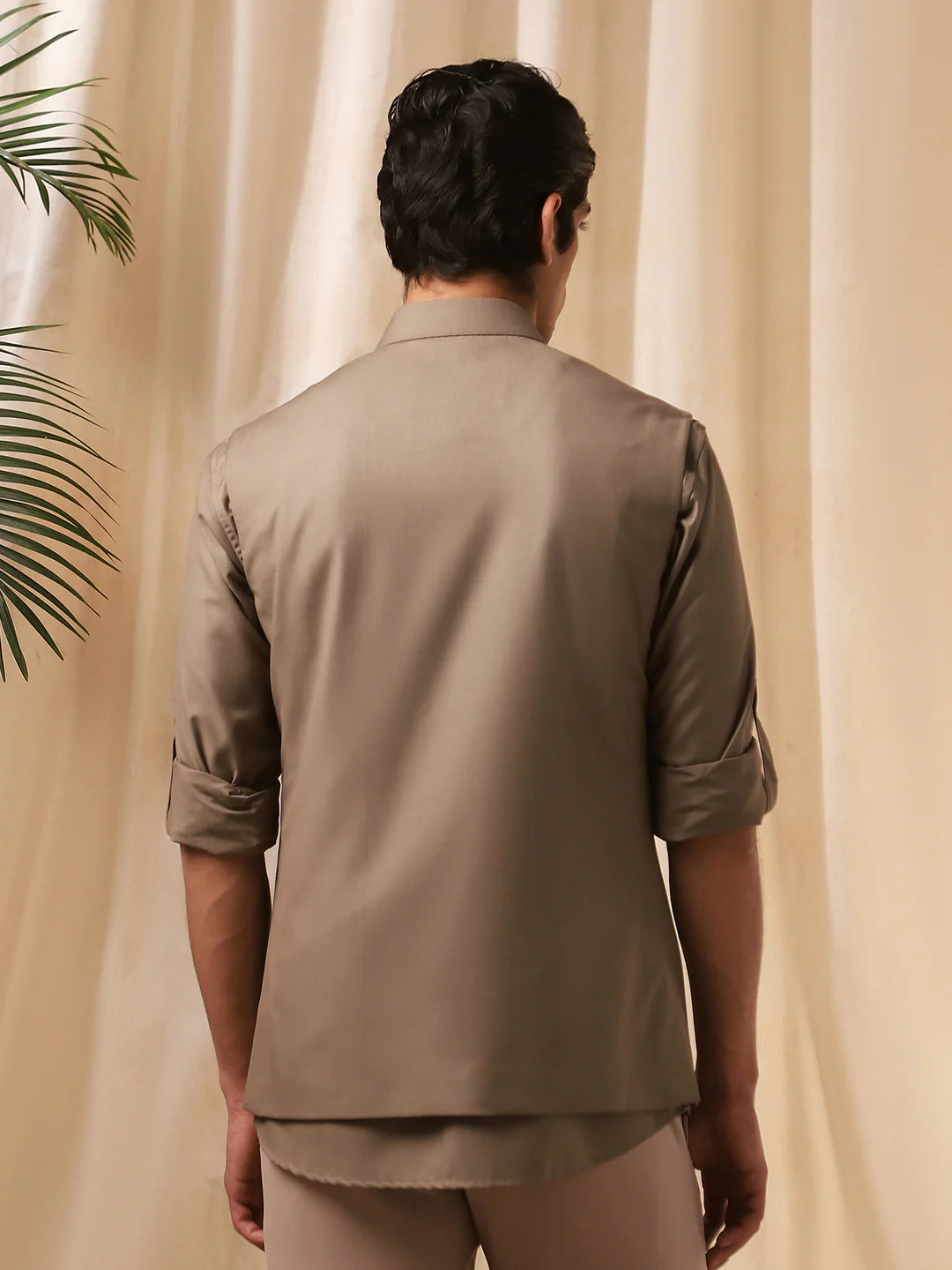 D. Fawn Rose Embroidery Bandi Shirt for Men